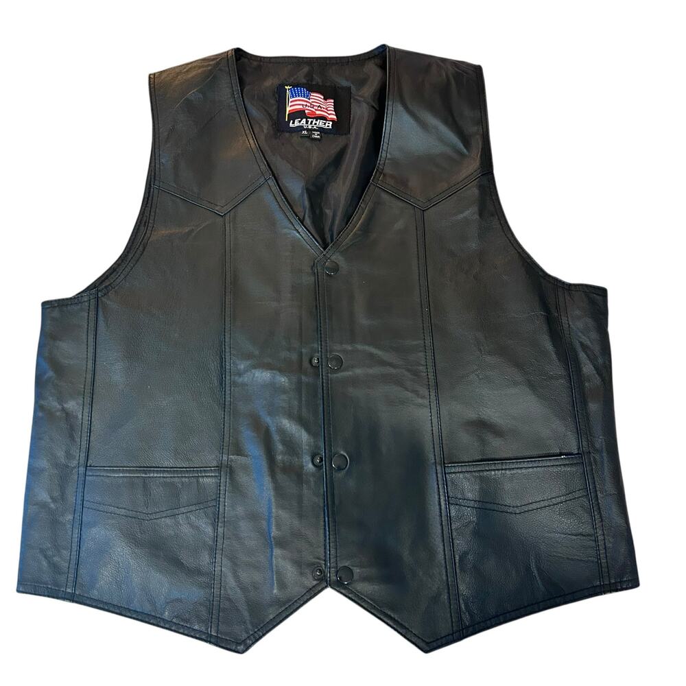 USA Black Leather Vest MOTO Biker Snap Front SZ XL Pocket Embroidered Back Eagle